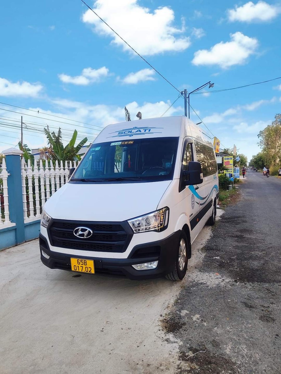 thuê xe 16 chỗ